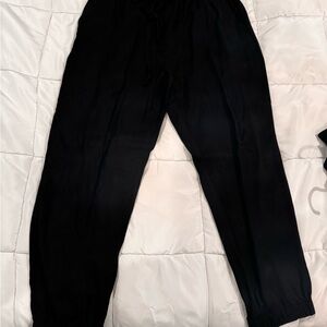 Banana Republic women’s jogger Black Pants size medium